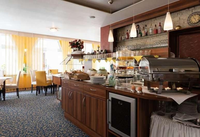 Central Boutique Hotel Бад Мергентхайм Екстериор снимка