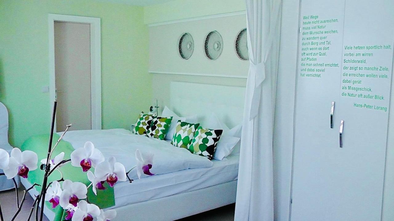 Central Boutique Hotel Бад Мергентхайм Екстериор снимка